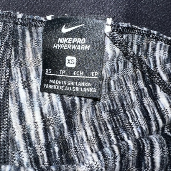 Nike Pro hyperwarm black and white graphic leggings check logo Size XS elastic - Picture 7 of 7